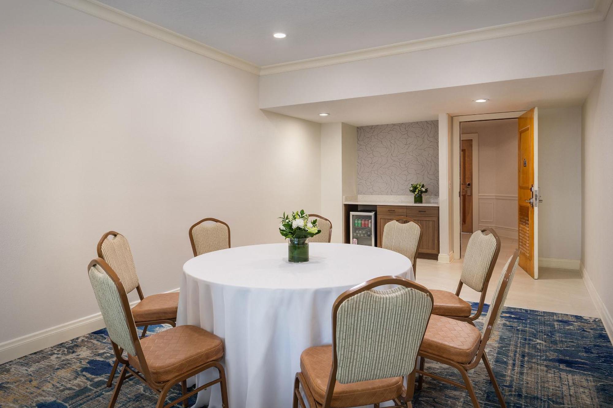 The Waterfront Inn The Villages Bagian luar foto