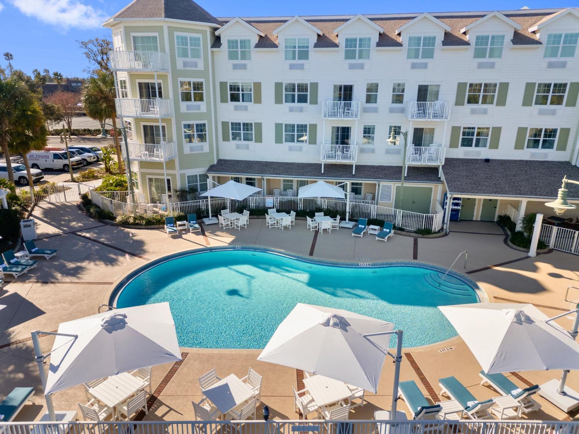The Waterfront Inn The Villages Bagian luar foto