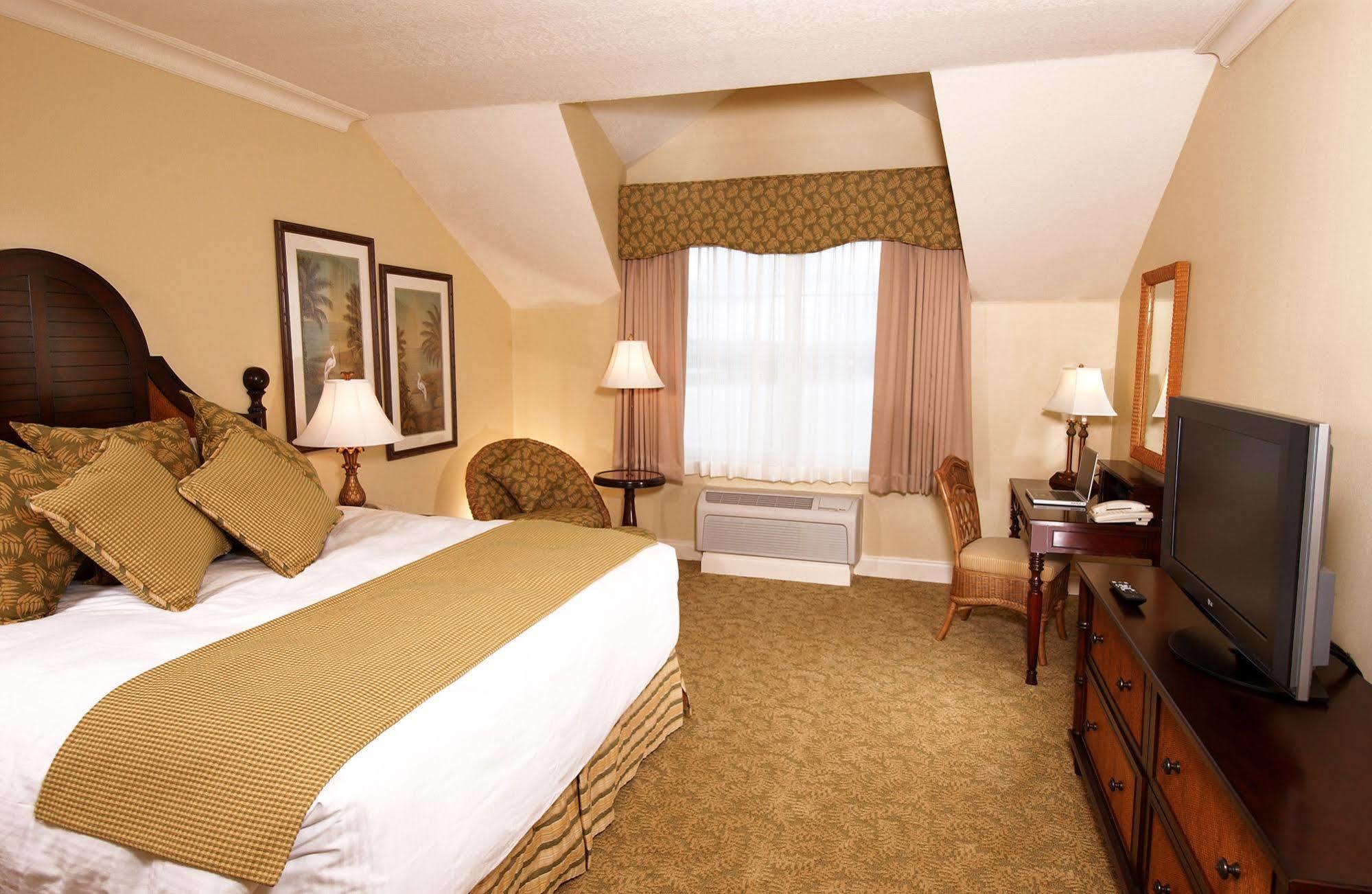 The Waterfront Inn The Villages Bagian luar foto